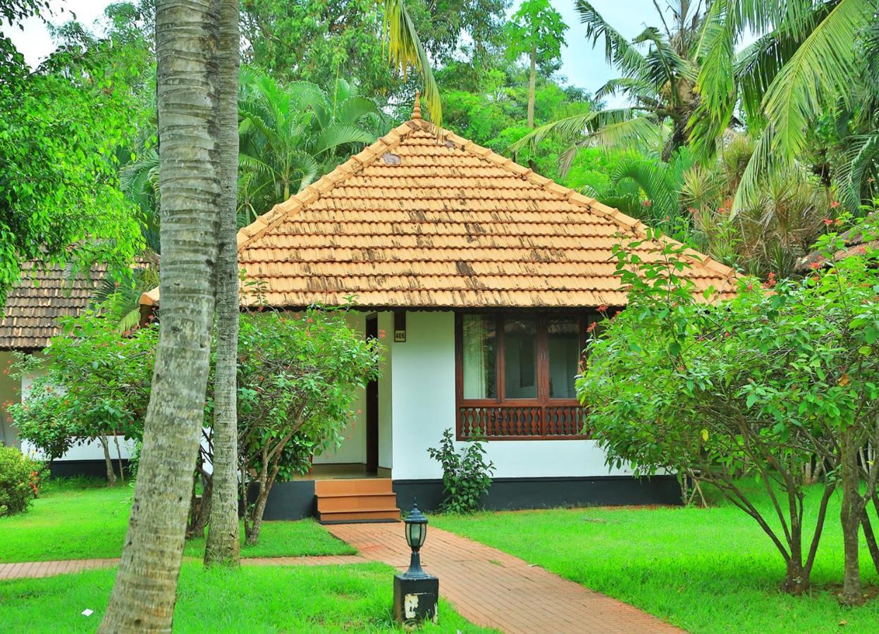 Resort Estuary Sarovar Premiere Island