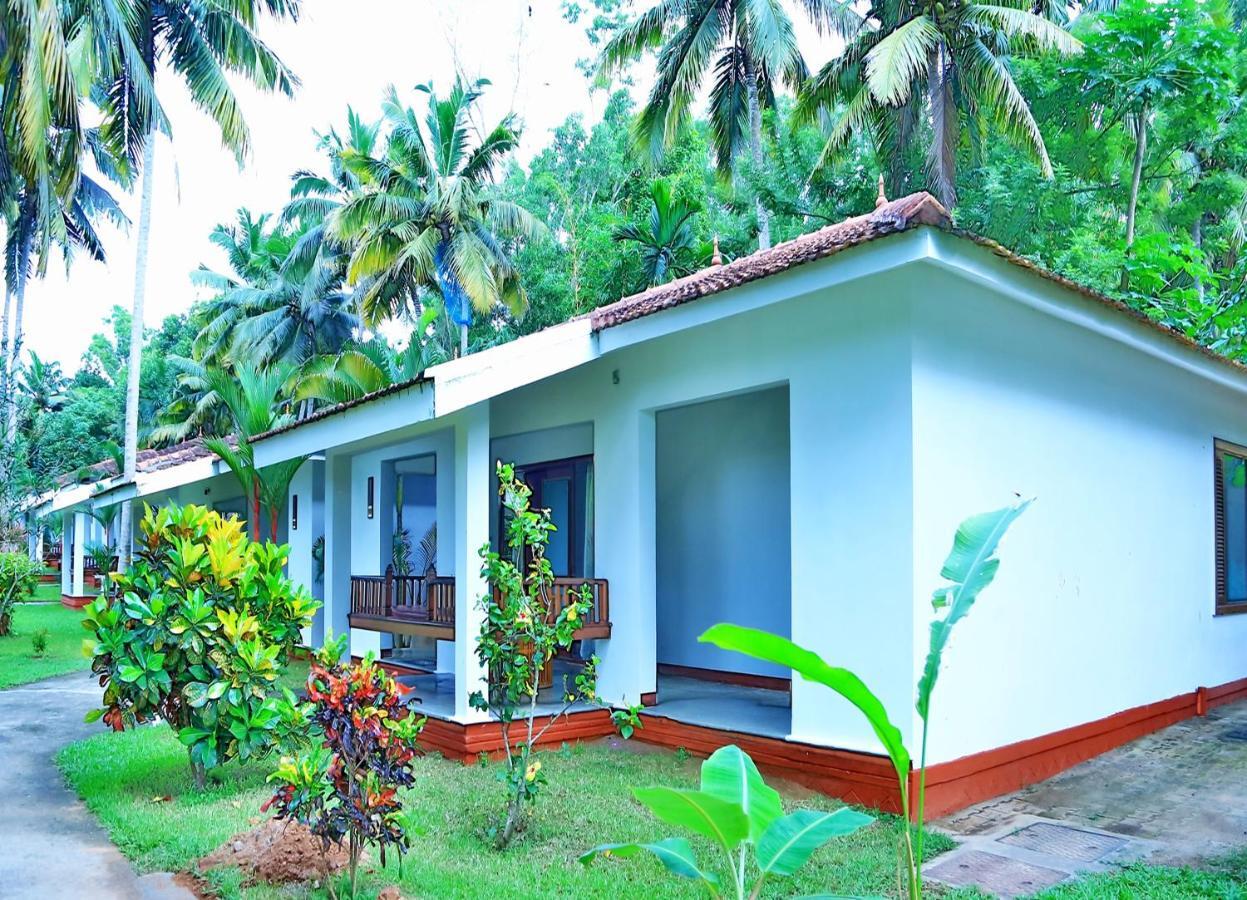 Estuary Sarovar Premiere Island Poovar