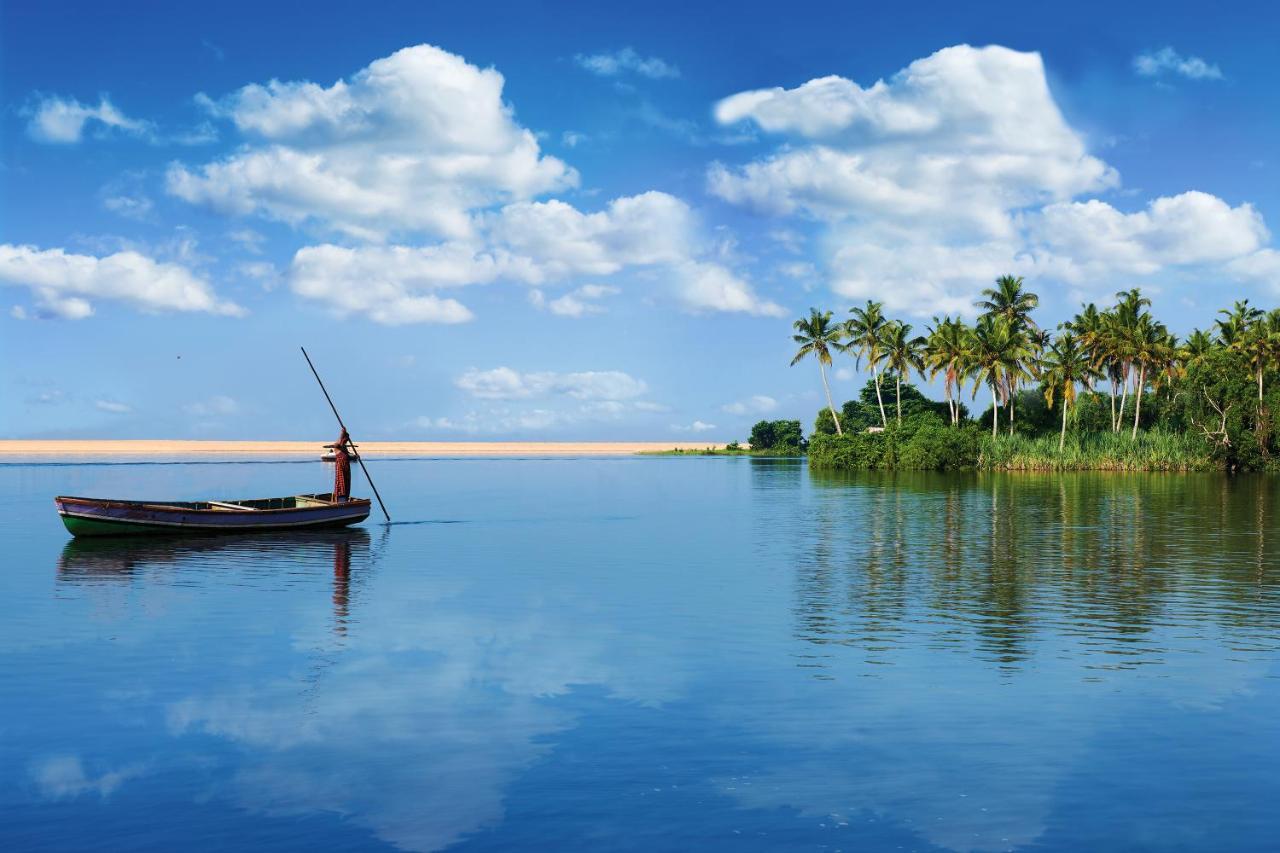 Estuary Sarovar Premiere Island Resort Poovar